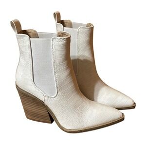 Barn Babe White Faux Croc Embossed Pointed Toe Chelsea Heeled Ankle Boot Sz 7.5